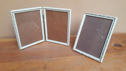 Frames Set of 3 white & gold framed photo frames. for sale in Johannesburg (ID546371692)